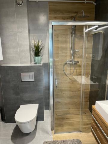 Green Apartment Baltic Residence Побєрово Екстер'єр фото